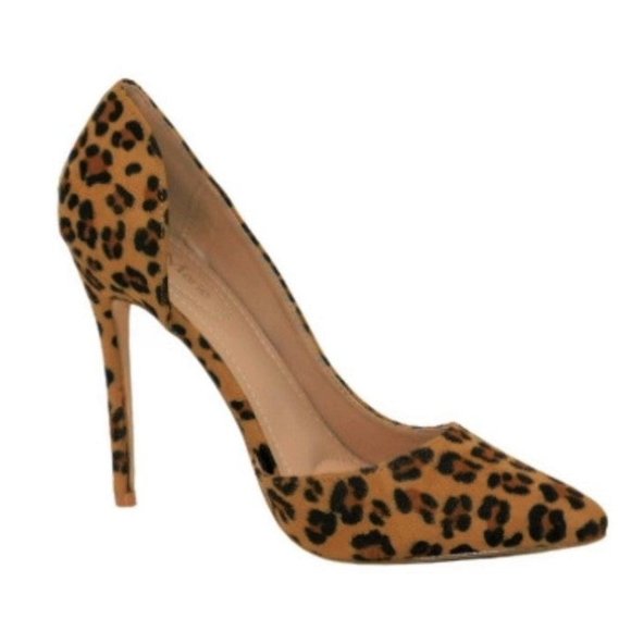 Bella Marie Molly-5 Suede Leopard Pumps - Picture 1 of 5